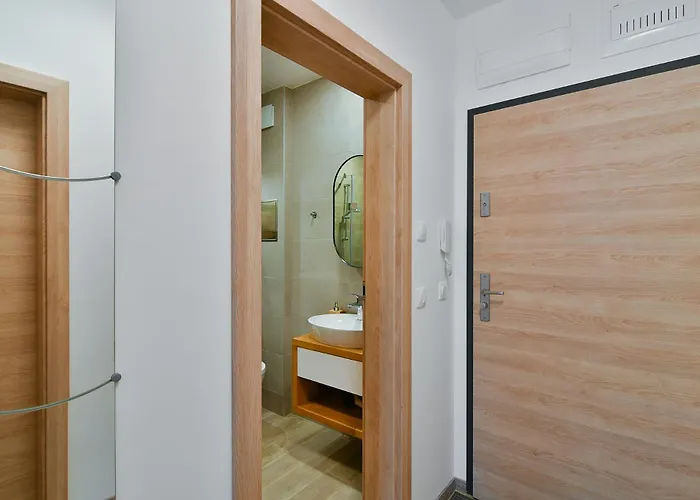 Free Parking Flats With Wifi And Pool Apartament *