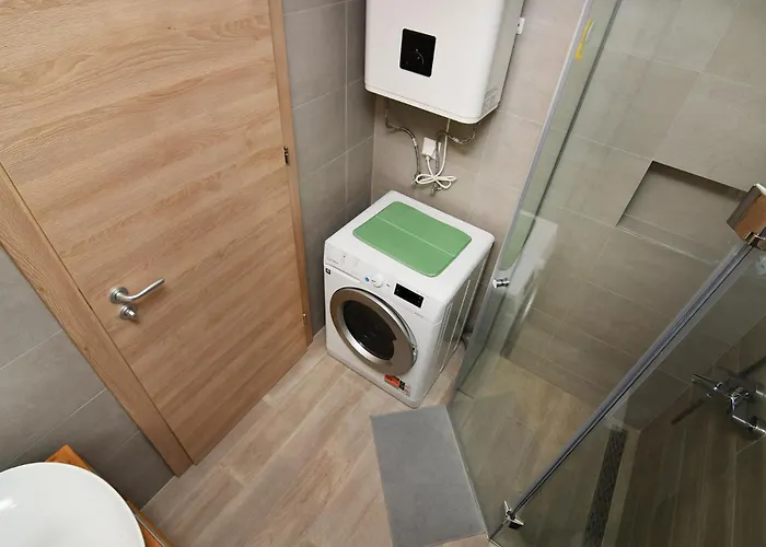 Free Parking Flats With Wifi And Pool Apartament *