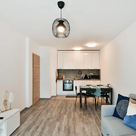 Apartment Free Parking Flats With Wifi And Pool *