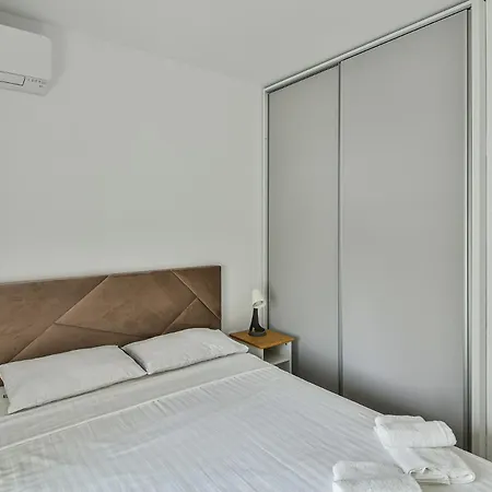 Free Parking Flats With Wifi And Pool Appartement Varna