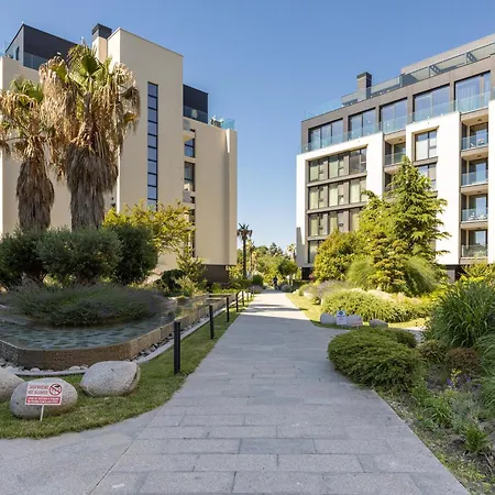 Free Parking Flats With Wifi And Pool * Varna