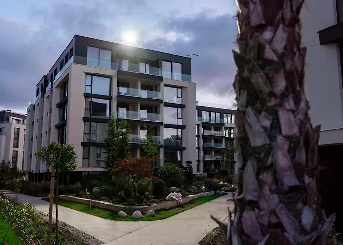 Free Parking Flats With Wifi And Pool Apartament *